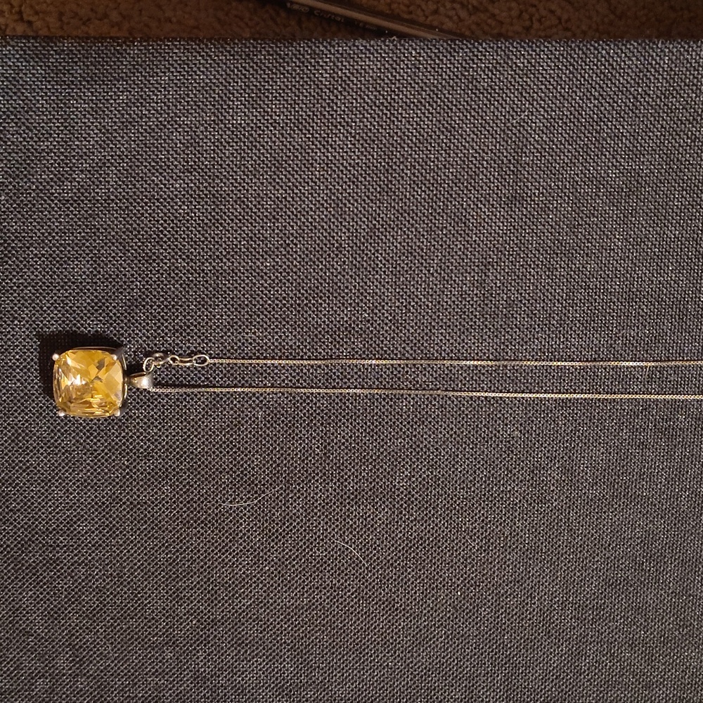 Pink Sapphire Solitaire Pendant and silver necklace